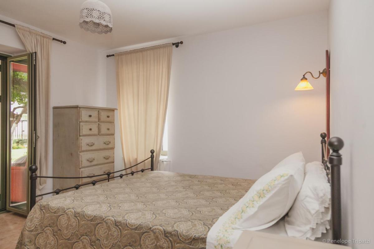 Zacharoulas Katikies Amarynthos Ngoại thất bức ảnh